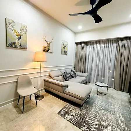Designer Luxury Condo Near Bukit Bintang